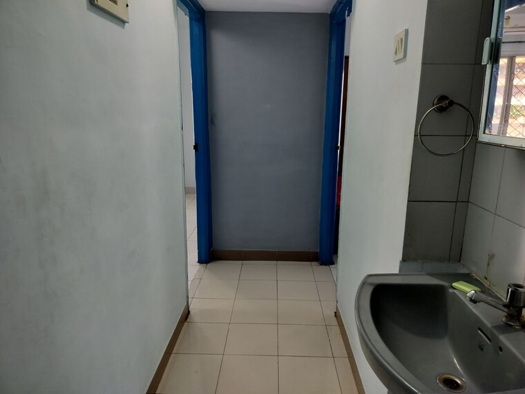 Bathroom, shailesh-chs-ltd 2 Bedroom 950 Sq.Ft. Apartment In Nerul Navi Mumbai 10649550