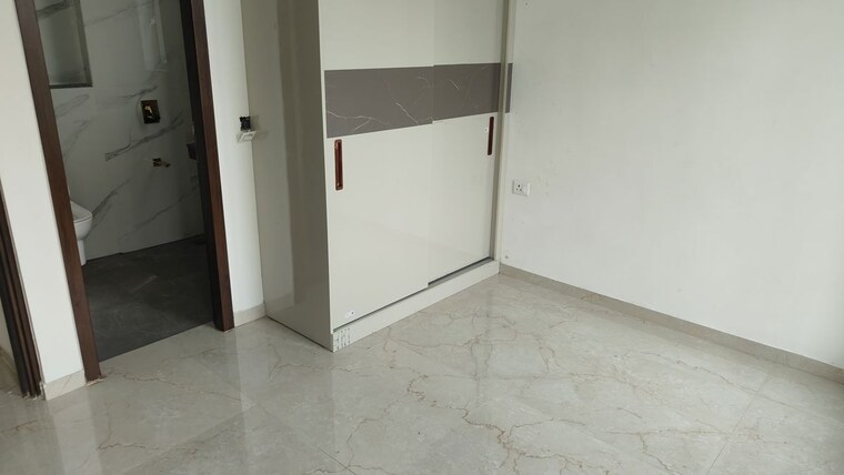Room, smart-world-orchard 3 Bedroom 1680 Sq.Ft. Apartment In Sector 61 Gurgaon 10649564