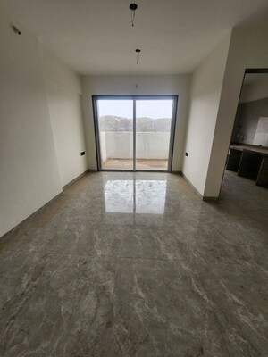 Room in 2 BHK Apartment at Dev Krupa, Ulwe – for Rent