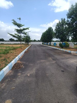  Plot For Sale in Kadthal
