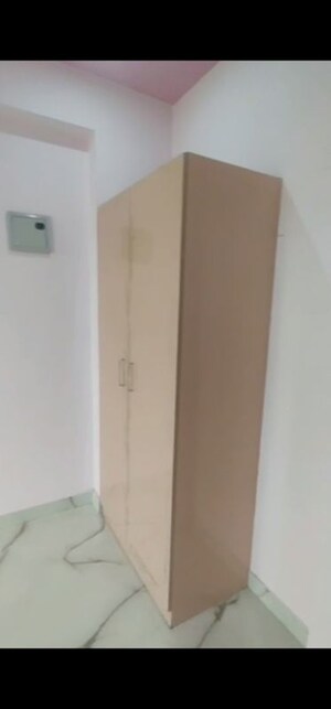 Furnished Amenities in 1 BHK Builder Floor at Hindon Vihar, Sector 49 – for Rent