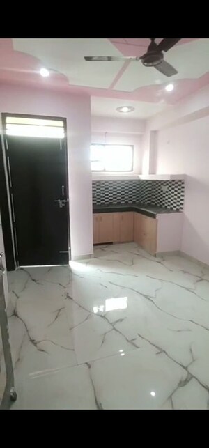 Kitchen in 1 BHK Builder Floor at Hindon Vihar, Sector 49 – for Rent