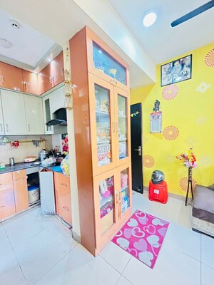 Team Area in 2 BHK Apartment at Gaur City 2 - 10th Avenue, Sector 16c Greater Noida – for Sale