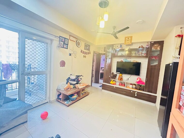 Bedroom, gaur-city-2-10th-avenue 2 Bedroom 845 Sq.Ft. Apartment In Sector 16c Greater Noida Greater Noida 10649612