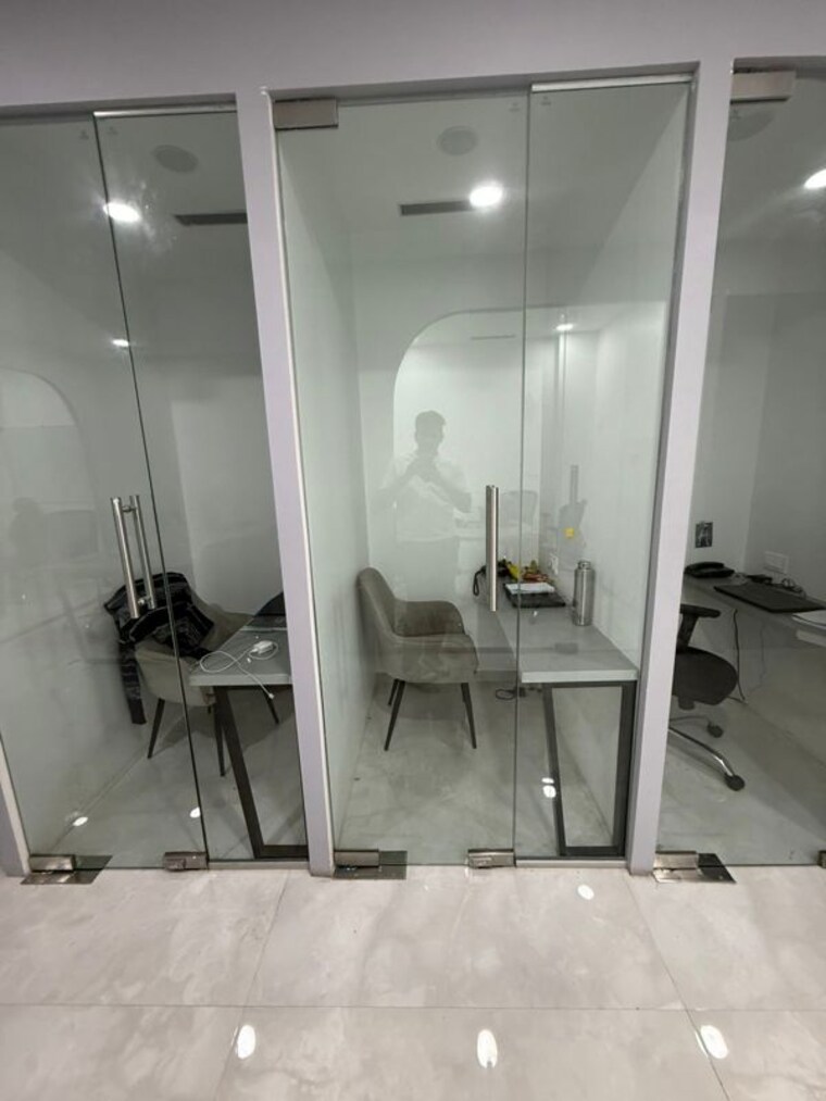 Bathroom, lodha-supremus-andheri Commercial Office Space 900 Sq.Ft. In Andheri East Mumbai 10649627