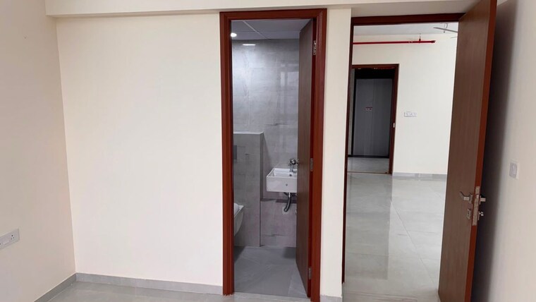 Room, siddha-sky  400 Sq.Ft. Apartment In Sion Mumbai 10649653