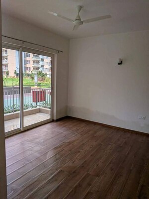 2 BHK Apartment For Sale in Shapoorji Pallonji Joyville Gurgaon, Sector 102