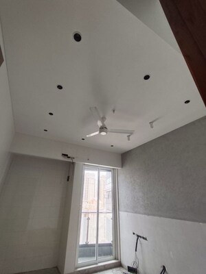Room in 3 BHK Apartment at Rosa Manhattan, Ghodbunder Road – for Sale