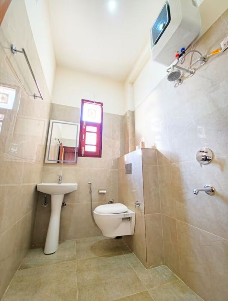 Bathroom, sahastradhara 3 Bedroom 104 Sq.Yd. Independent House In Sahastradhara Dehradun 10649678