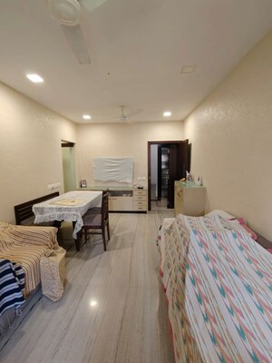 Bedroom in 2 BHK Apartment at Prabhadevi – for Rent