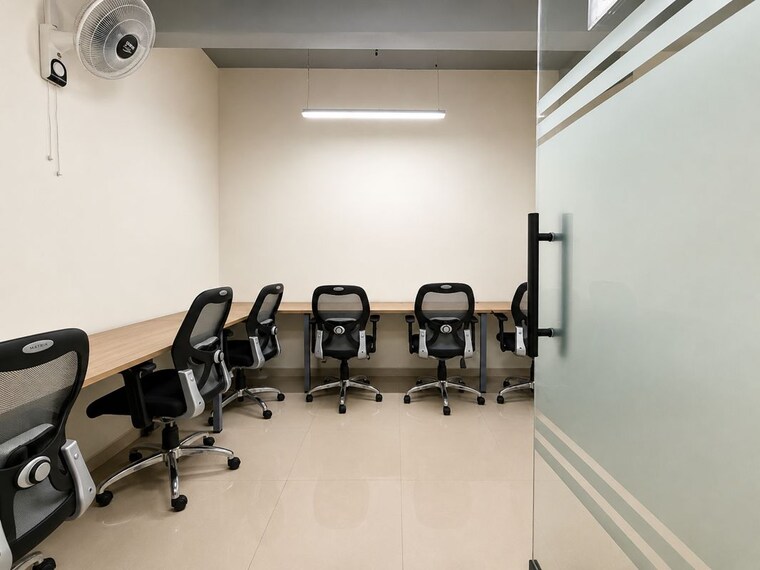 Team Area, najafgarh Commercial Co Working Space 2700 Sq.Ft. In Najafgarh Delhi 10649702