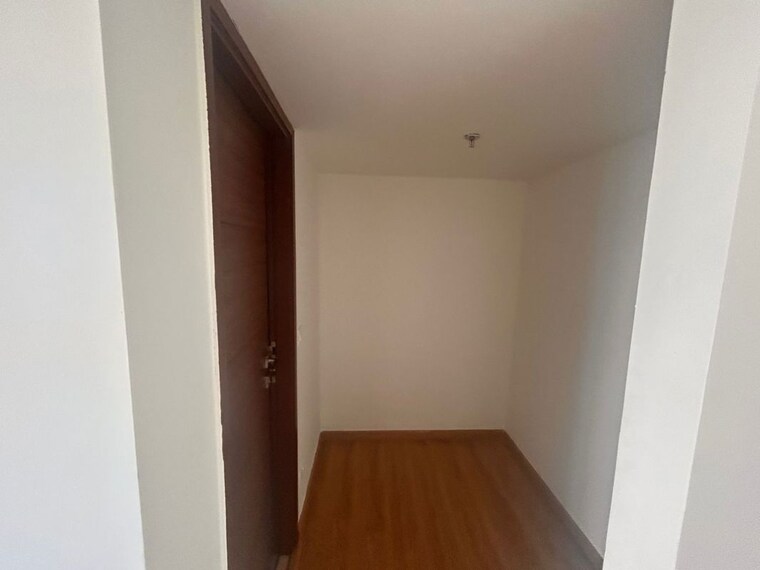 Room, godrej-meridien 3 Bedroom 1855 Sq.Ft. Apartment In Sector 106 Gurgaon 10649708