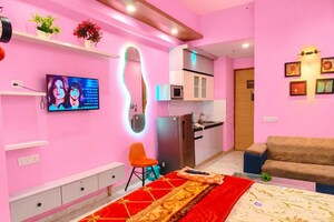 Bedroom in 1 BHK Apartment at Gaur City Center, Sector 4 Greater Noida – for Rent