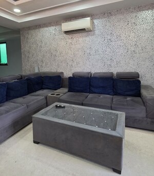 Bedroom in 3 BHK Builder Floor at Sector 57 – for Rent