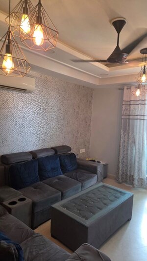 Living Room in 3 BHK Builder Floor at Sector 57 – for Rent