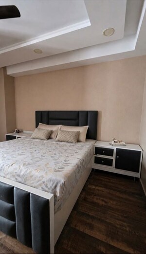 3 BHK Builder Floor For Rent in Sector 57