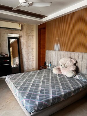 3 BHK Builder Floor For Rent in BPTP Amstoria, Sector 102