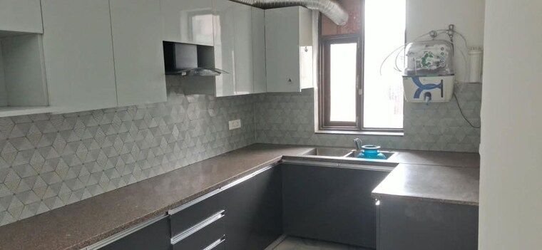 Kitchen, sector 57  2560 Sq.Ft. Builder Floor In Sector 57 Gurgaon 10649737