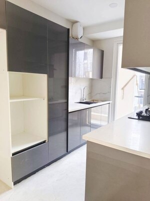 Kitchen in 3.5 BHK Apartment at Emaar Emerald Floors Premier, Sector 65 – for Rent