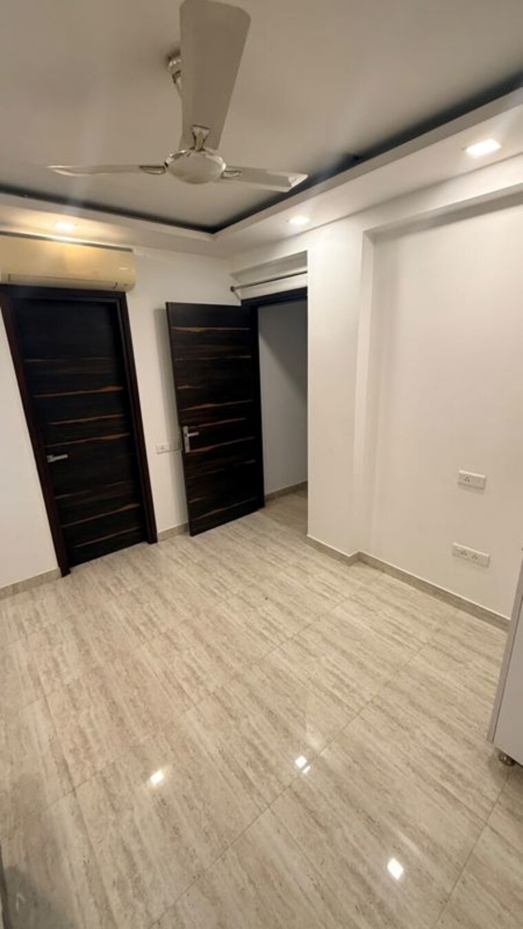 Room, sector 57  3900 Sq.Ft. Builder Floor In Sector 57 Gurgaon 10649748