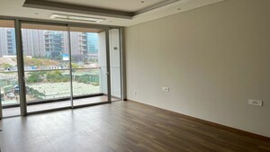 Room in 4 BHK Apartment at Panchshil Towers, Kharadi – for Sale