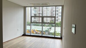 Room in 4 BHK Apartment at Panchshil Towers, Kharadi – for Sale