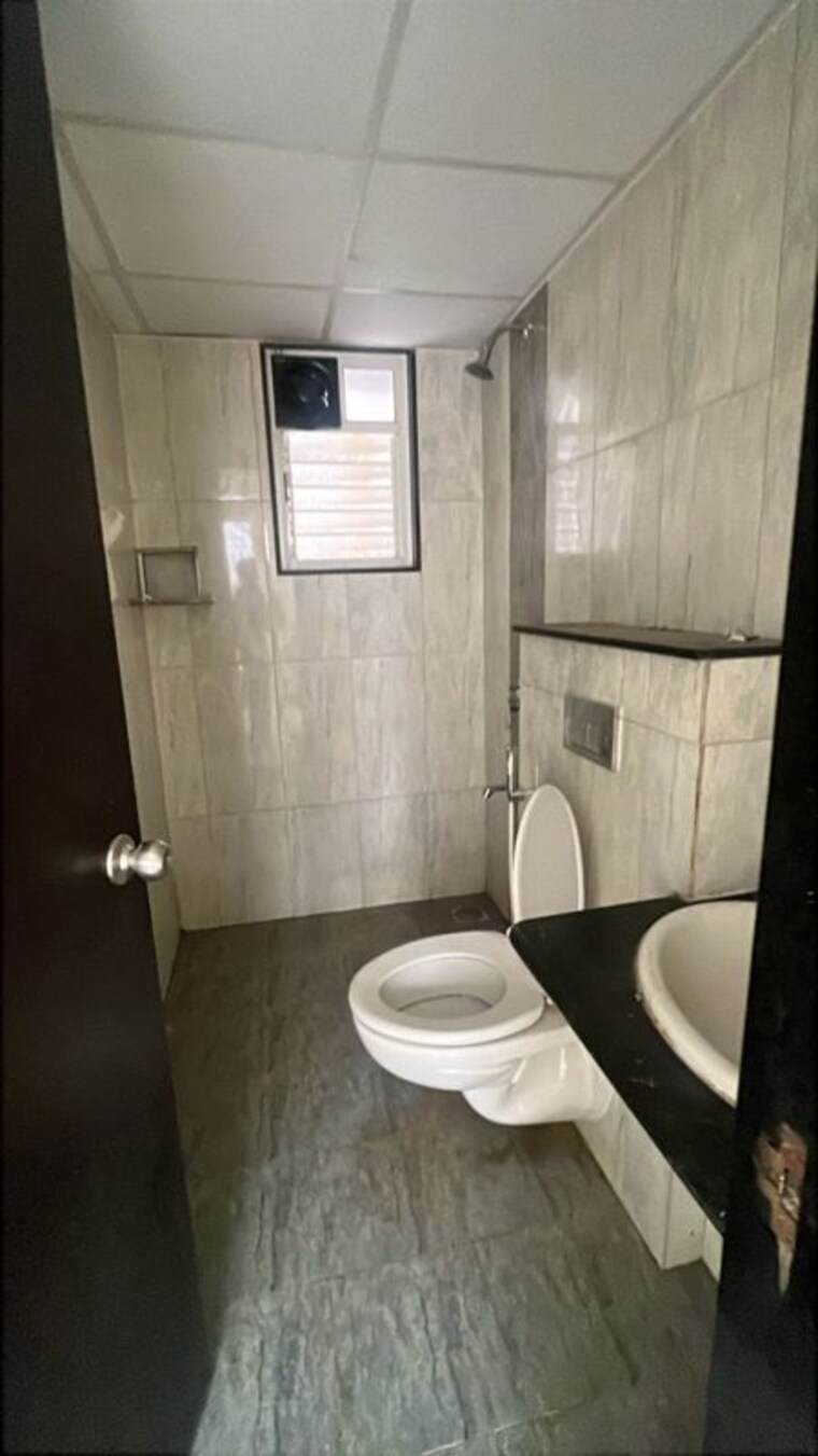 Bathroom, kolte-patil-life-republic-r-10 2 Bedroom 650 Sq.Ft. Apartment In Hinjewadi Pune 10649768