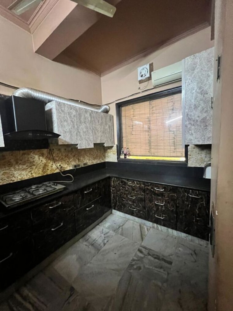Kitchen, sector 57  2700 Sq.Ft. Builder Floor In Sector 57 Gurgaon 10649765