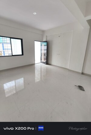Room in 2 BHK Apartment at Wadgaon Sheri – for Rent