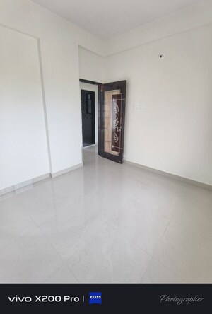 Room in 2 BHK Apartment at Wadgaon Sheri – for Rent