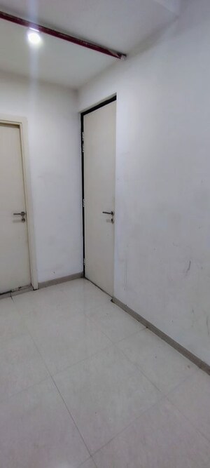 Room in 4 BHK Apartment at Hiranandani Rodas Enclave Leona, Ghodbunder Road – for Sale