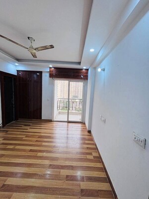 3 BHK Apartment For Rent in Omkar Royal Nest, Tech Zone 4 Greater Noida