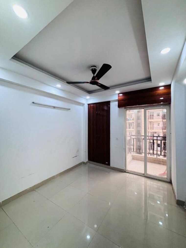 Room, omkar-royal-nest 3 Bedroom 1425 Sq.Ft. Apartment In Tech Zone 4 Greater Noida Greater Noida 10649827