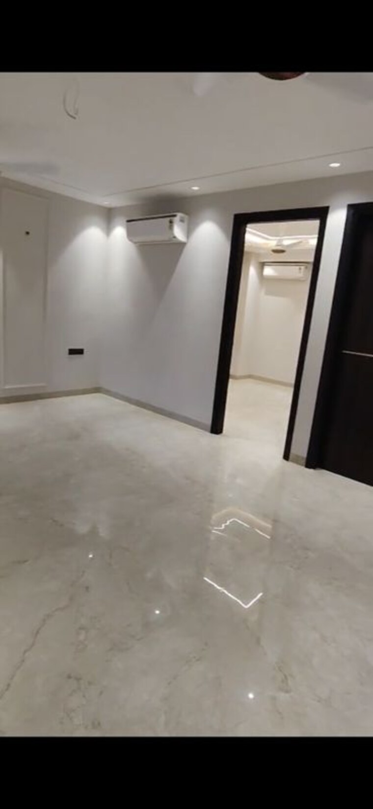 Room, smart-world-one-dxp 2.5 Bedroom 860 Sq.Ft. Apartment In Sector 113 Gurgaon 10649834