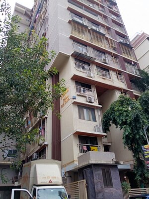 2 BHK Apartment For Rent in Pratham Ganesh Krupa, Borivali West