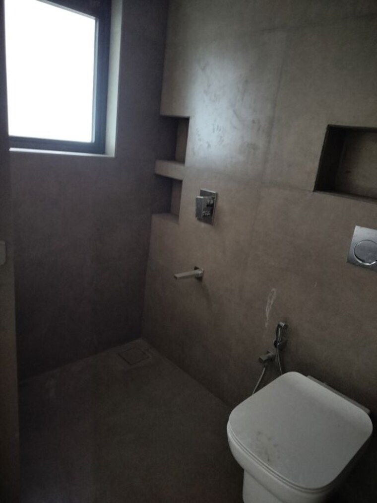 Bathroom, experio-platinum-elysium 3 Bedroom 940 Sq.Ft. Apartment In Sector 29 Nerul Navi Mumbai 10649853