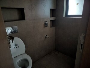 Bathroom in 3 BHK Apartment at Experio Platinum Elysium, Sector 29 Nerul – for Rent