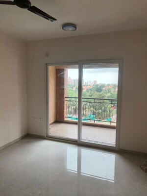 Room in 2 BHK Apartment at Nyati Exuberance 1, Undri – for Rent