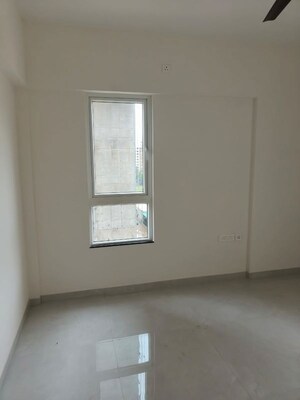 Room in 2 BHK Apartment at Nyati Exuberance 1, Undri – for Rent