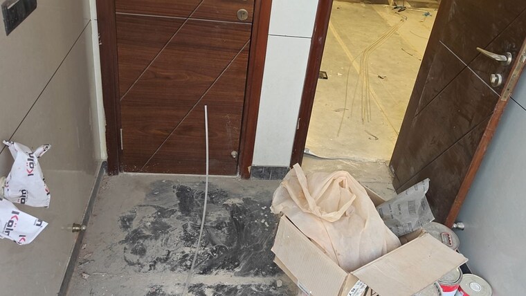 undefined, ashok vihar 3 Bedroom 1800 Sq.Ft. Builder Floor In Ashok Vihar Delhi 10649856
