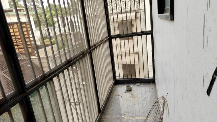 Balcony, ashok vihar 3 Bedroom 1800 Sq.Ft. Builder Floor In Ashok Vihar Delhi 10649856