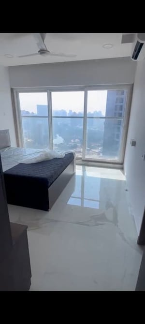 2 BHK Apartment For Rent in RNA NG Eclat, Andheri West