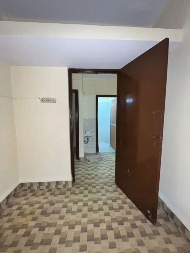 Room, alica-nagar-chs 1 Bedroom 525 Sq.Ft. Apartment In Kandivali East Mumbai 10649876