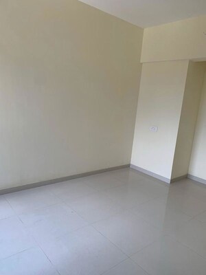 Room in 2 BHK Apartment at Vihang Valley Phase 3, Kasarvadavali – for Rent