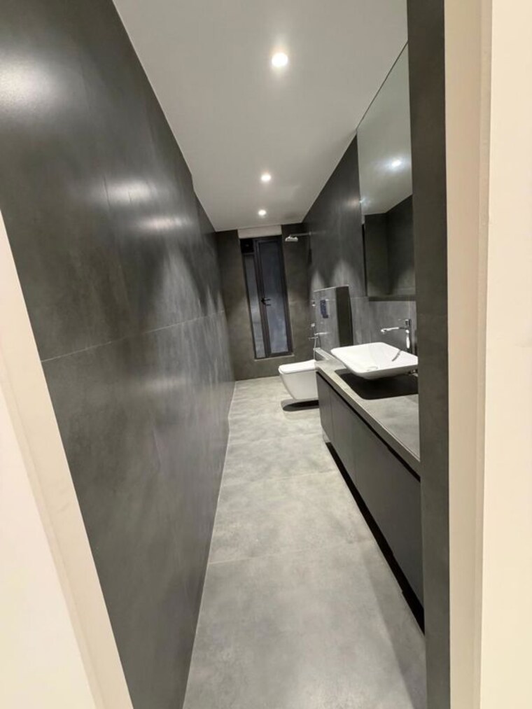 Attached Bathroom, bandra west 3 Bedroom 1560 Sq.Ft. Apartment In Bandra West Mumbai 10649906