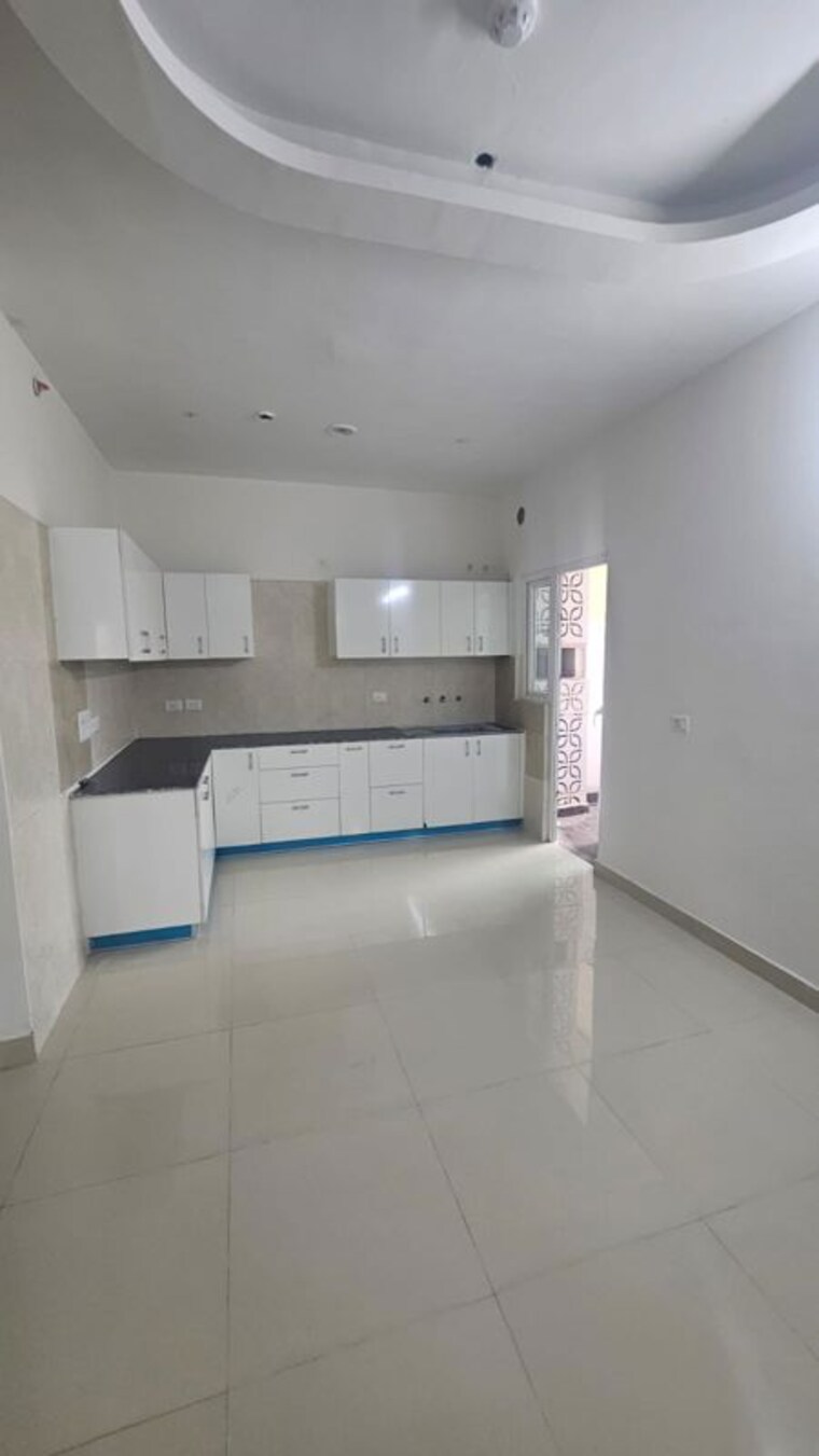 Kitchen, samridhi-luxuriya-avenue 2.5 Bedroom 1245 Sq.Ft. Apartment In Sector 150 Noida 10649894