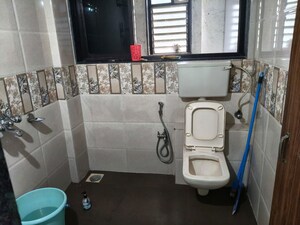 Team Area in 3 BHK Apartment at Suansh Society, Nerul Sector 21 – for Rent