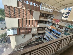  Shop For Sale in Kudasan