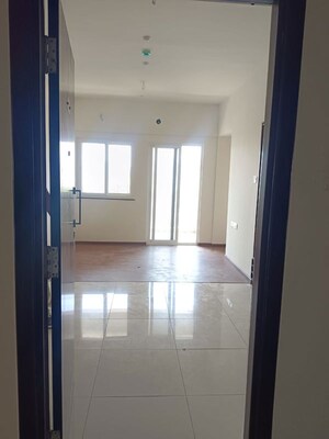 Room in Studio Apartment at Purva Silversands, Mundhwa – for Rent