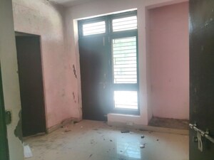 Room in  Apartment at Jagriti Vihar – for Sale